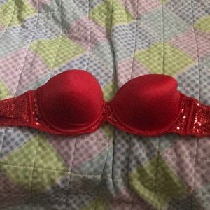 Victoria’s Secret bra